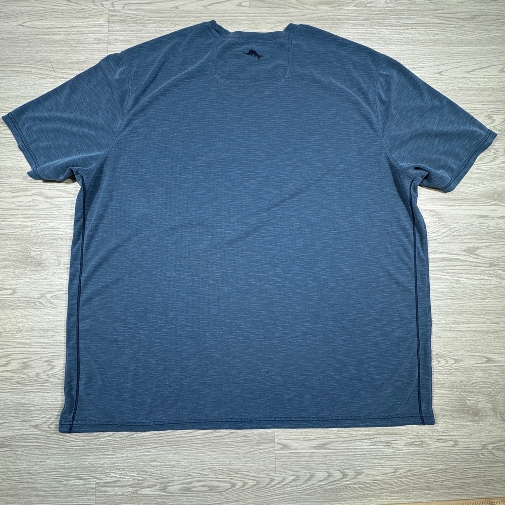 Tommy Bahama Mens T-Shirt Approx XL Blue Space Dye Short Sleeve Marlin Logo - Picture 4 of 7